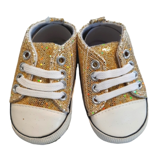 Baby sneakers gold 0-3 months old - Picture 2 of 4